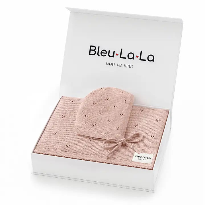 Luxury Organic Cotton Blanket & Hat Gift Set